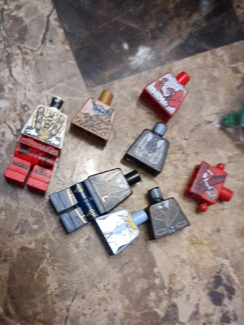 Lego Mini Figure Mixed Bodies Torso Legs